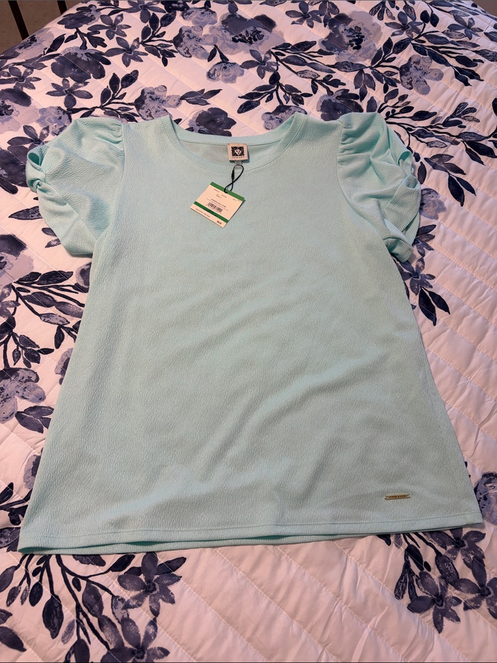 Anne Klein Light Aqua Crewneck Knit Top